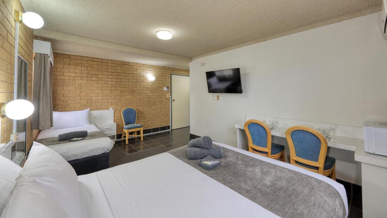 ياس Hamilton Hume Motor Inn المظهر الخارجي الصورة