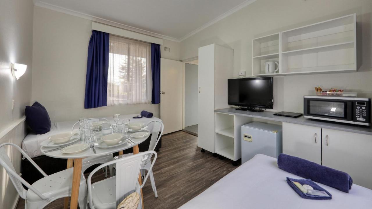 ياس Hamilton Hume Motor Inn المظهر الخارجي الصورة